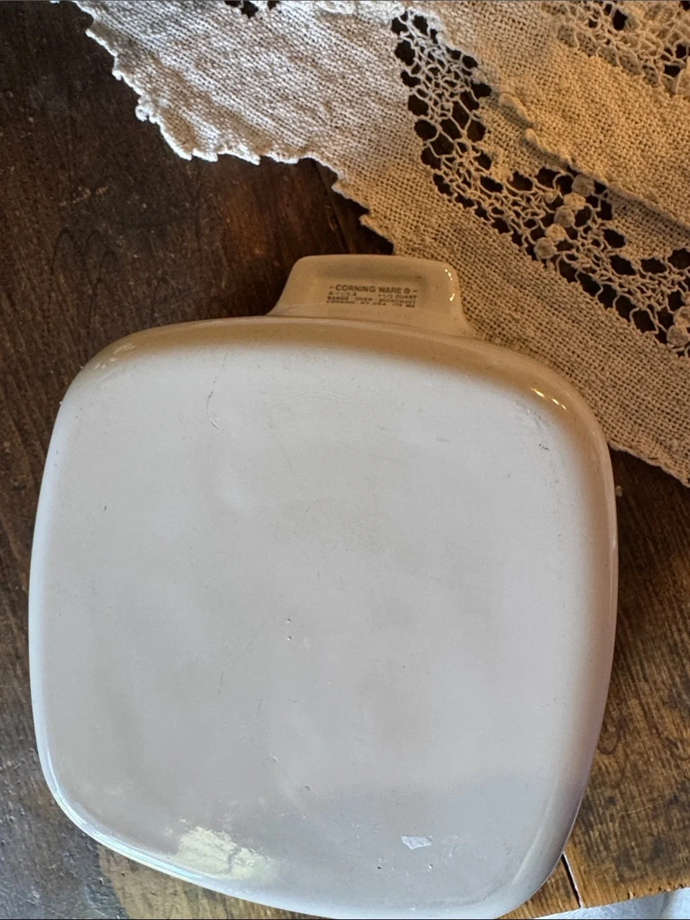Vintage Pyrex Spice of Life 1.5 quart with lid